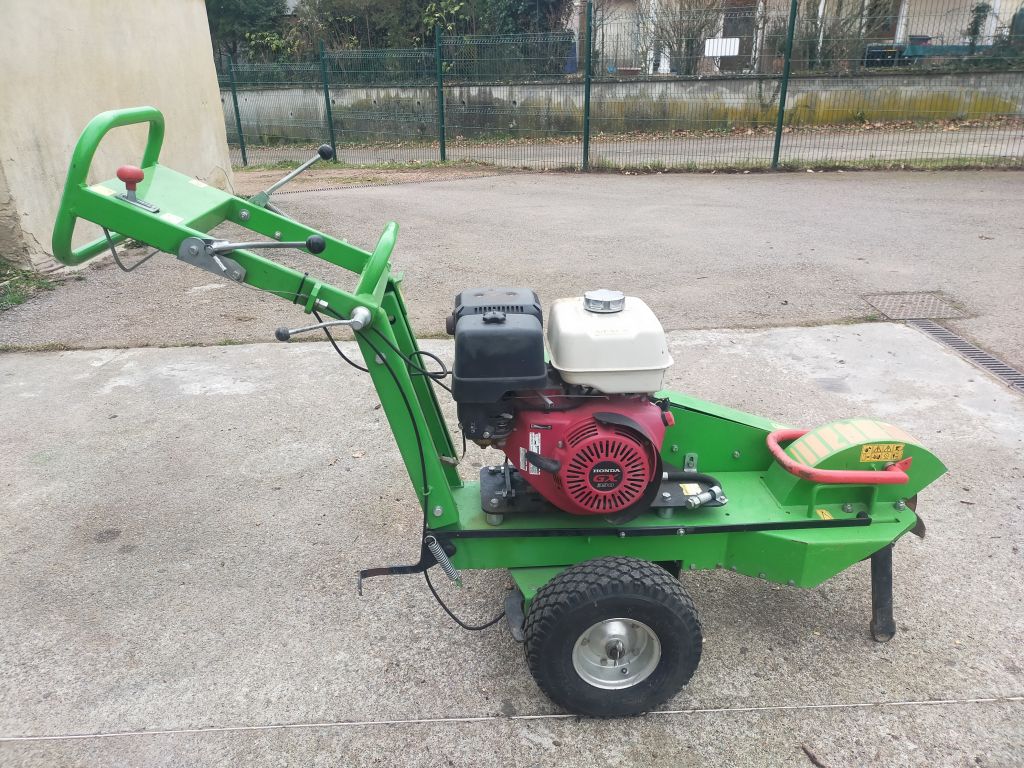 Dessoucheuse LASKI F 360 SW/11 Honda